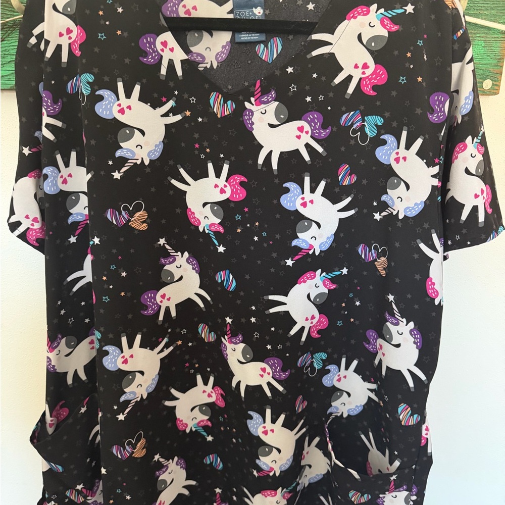 Unicorn Print Black Women's Short Sleeve Top